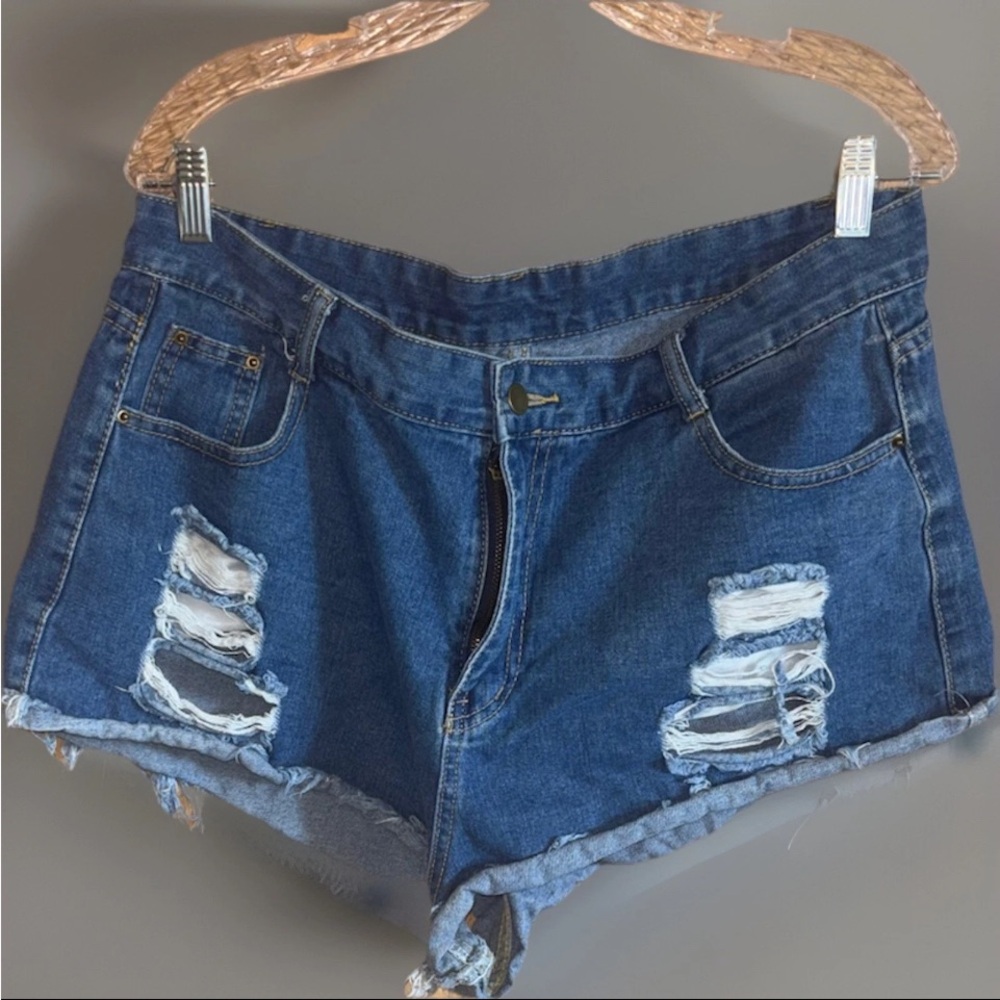 Shein Curve Women's Distressed Denim Blue Jeans Shorts Size 1XL